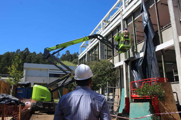 Obras de mejoramiento en la Facultad de Ciencias Sociales